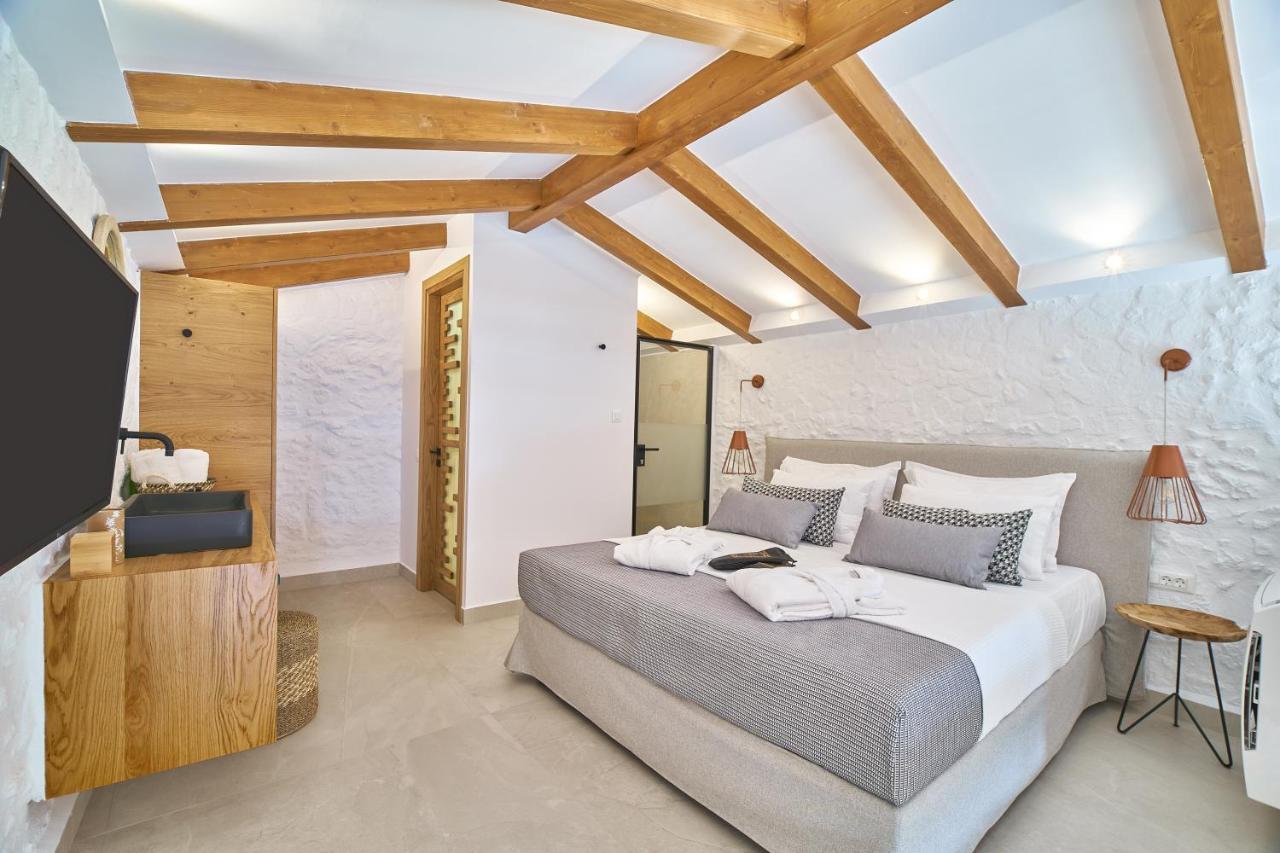 Vista Del Porto Luxury Suites Rethymno Exterior foto